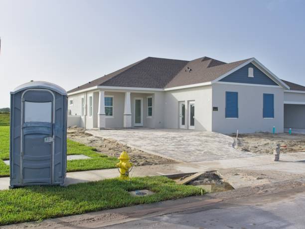 Best Porta potty delivery and setup  in North Valley Stream, NY